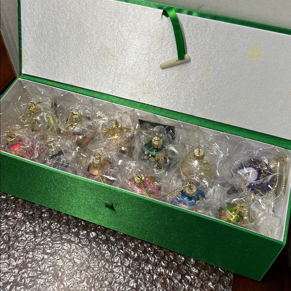 Joan Rivers Set/12 Mini Russian Inspired Egg Ornaments - Picture 12 of 13